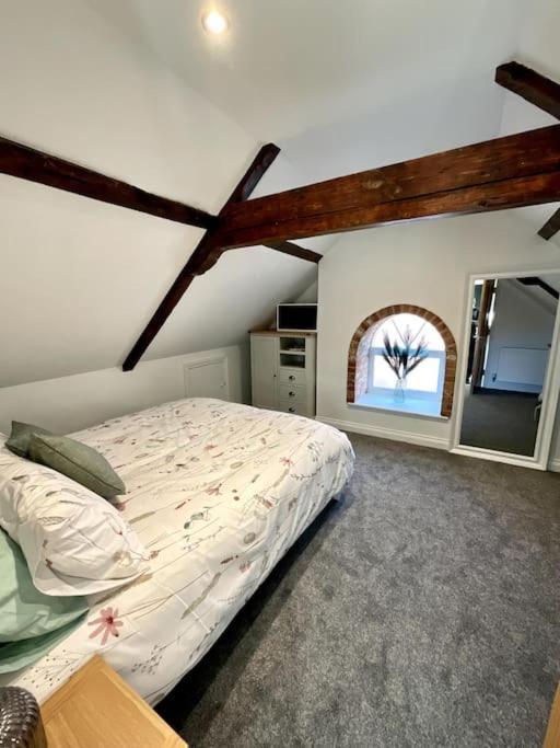 Apt D In Old Grade 2 Converted Farmhouse マーケット・ウェイトン エクステリア 写真